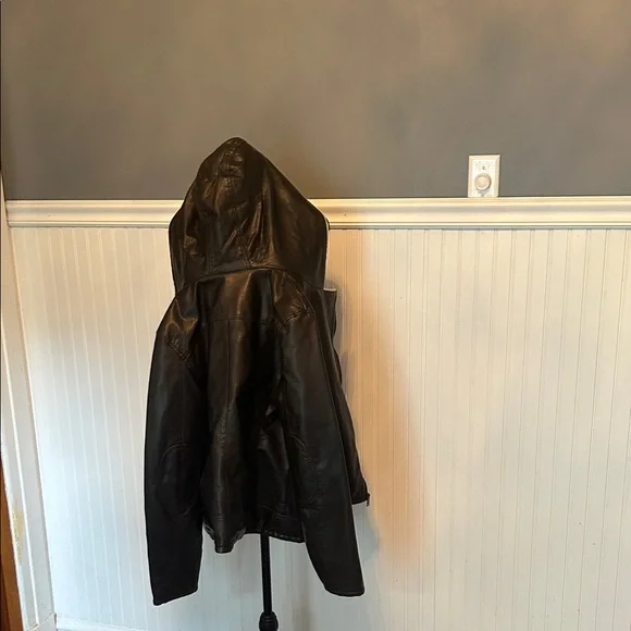 Levi's Brown and Cream Faux Leather Jacket - Picture 4 of 4